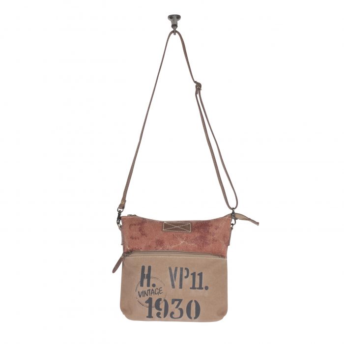 Myra Bags Auburn Accenture Small & Crossbody