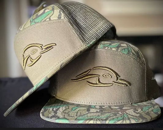 AFW Mossy Oak Greenleaf & Olive Duck Logo