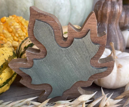 Green/Wood 3D Leaf